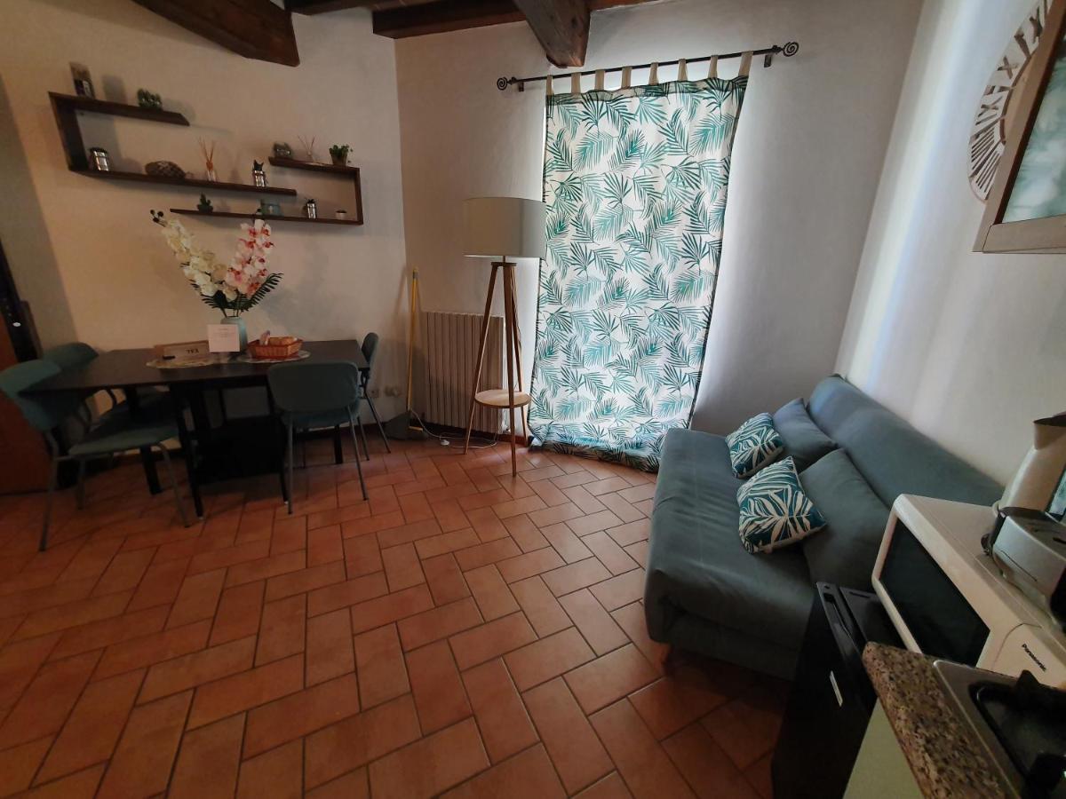 Mentana 14 Apartment Parma Luaran gambar